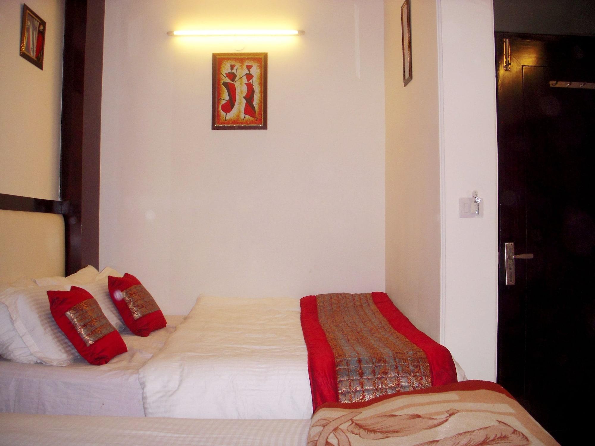 Tashkent Palace - Near Railway Station Hotel 3*