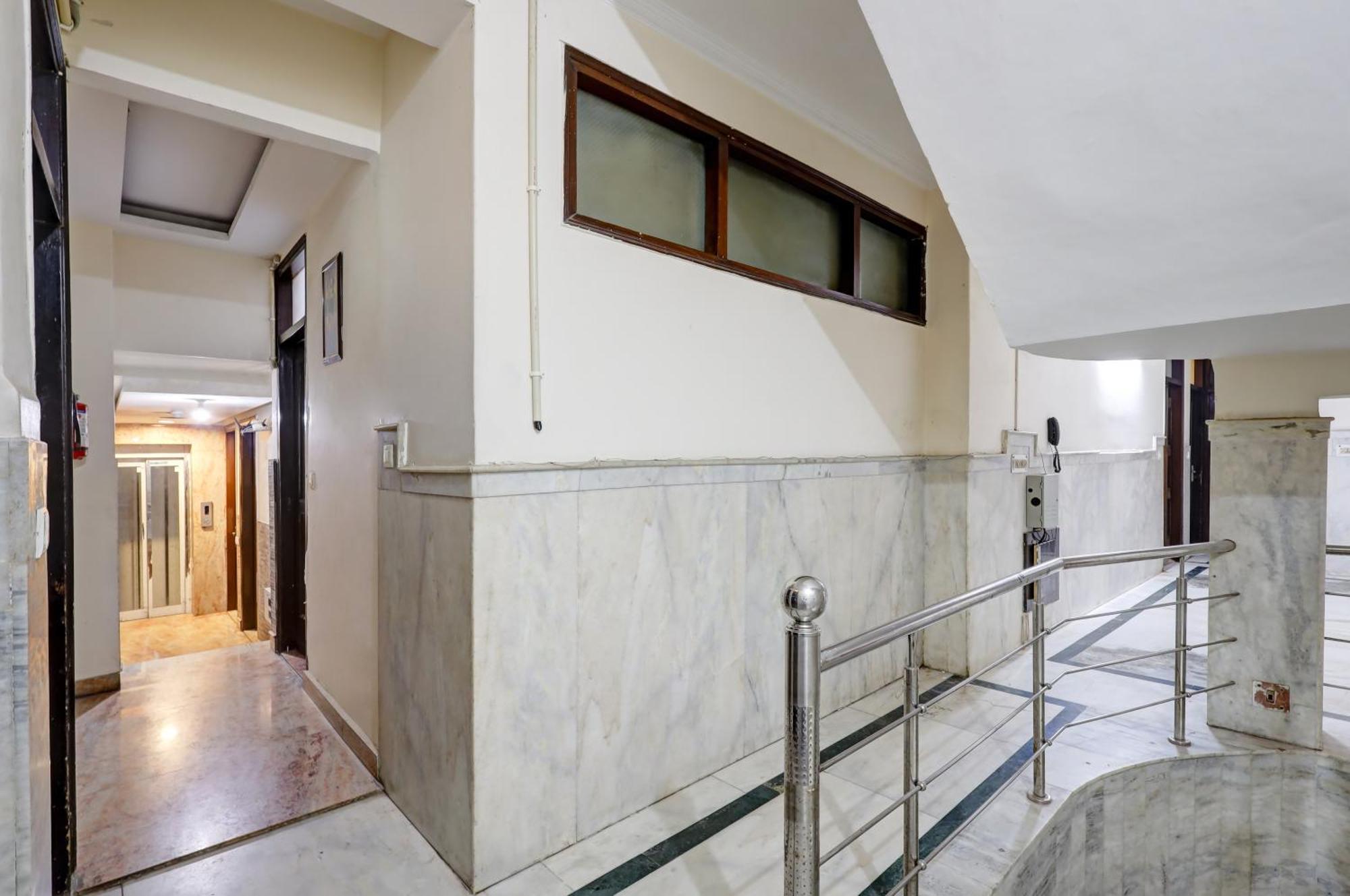 Tashkent Palace - Near Railway Station Hotel 3*