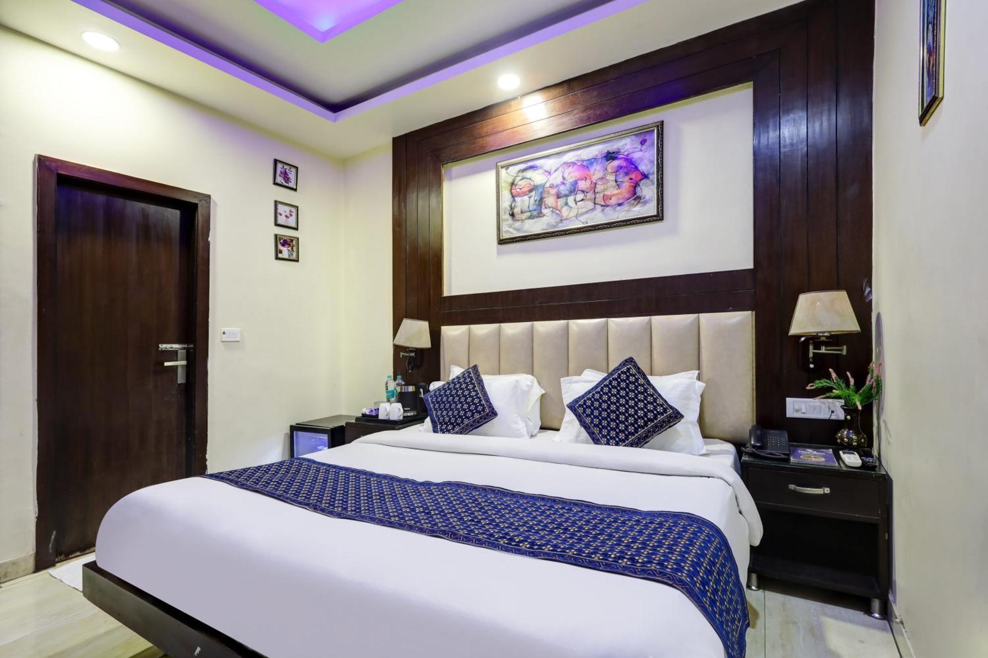 Tashkent Palace - Near Railway Station New Delhi